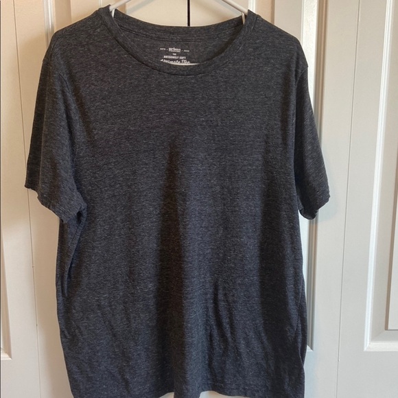 Urban Pipeline Charcoal Short Sleeve Tee - Picture 1 of 3